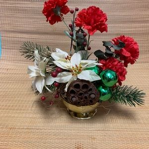 Artificial Christmas Center Piece